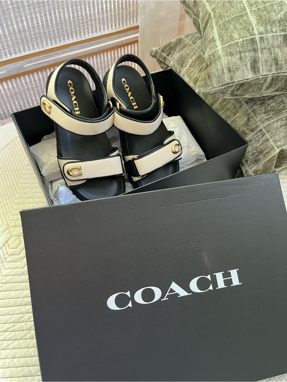 NWB Coach Black and Cream Leather Strappy Sandals with Gold Hardware